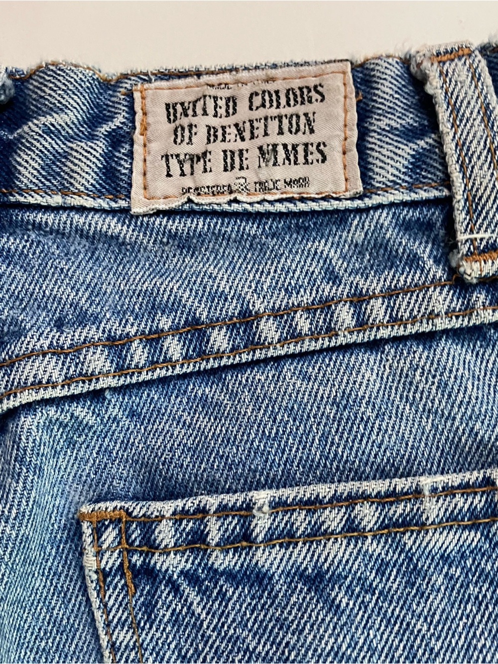 Women’s jeans 24” vintage united colors of Benetton